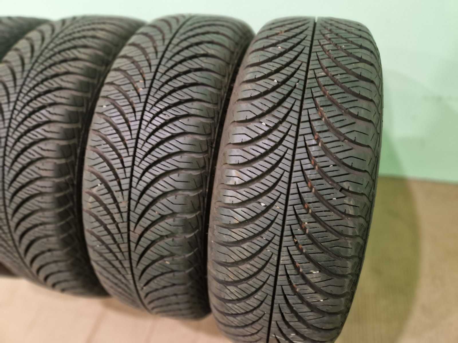 4 Pirelli R15 185/65/ 
зимни гуми 
DOT2920