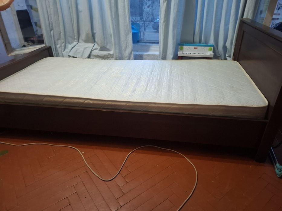 Продам кровать!!! Односпальный очень удобный