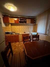 Vand apartament doua camere