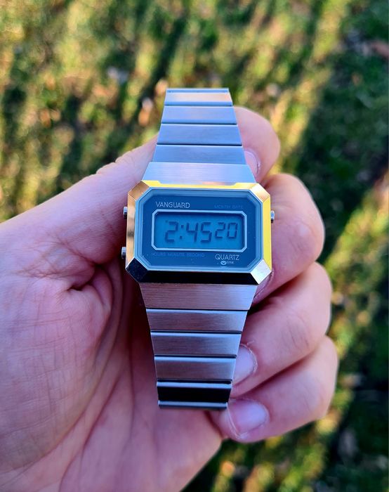 Ceas Vanguard LCD Digital Electronic Barbati Retro Vechi Accesorii