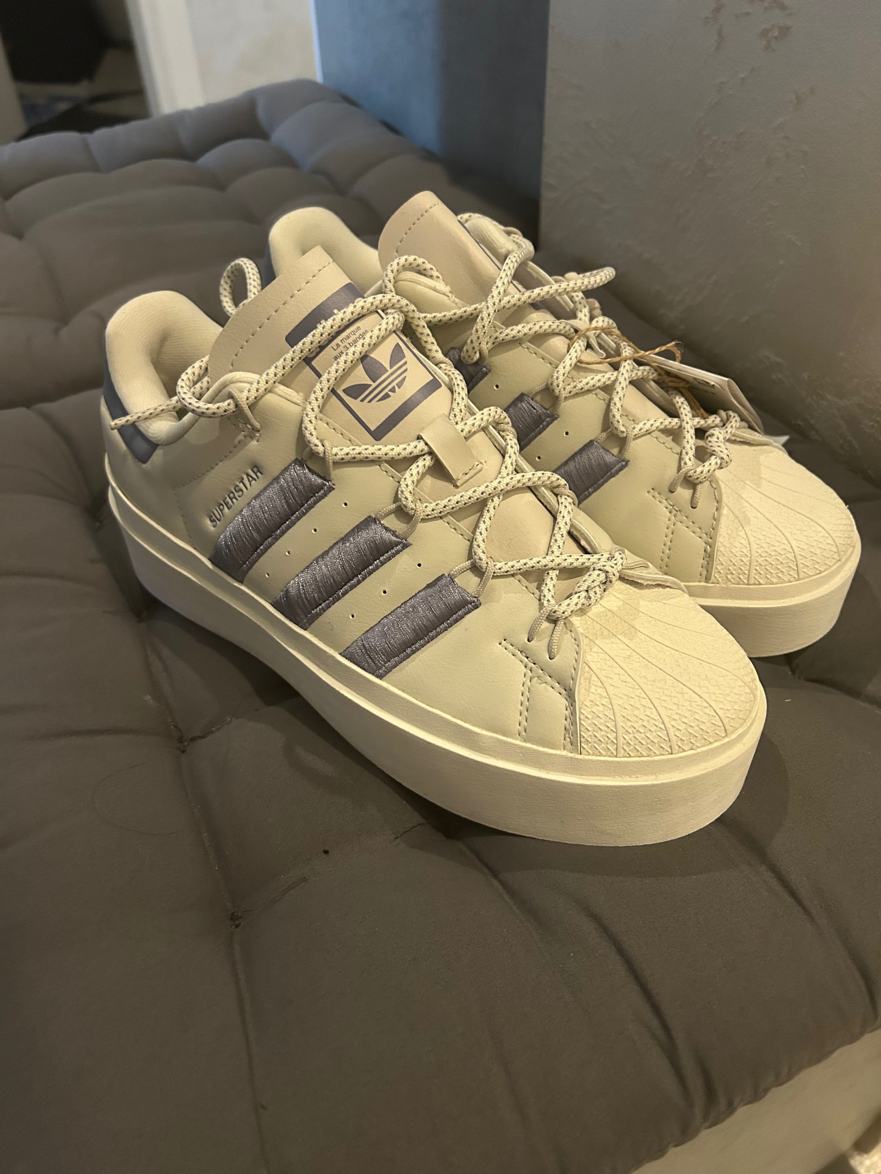 Нови!!! Adidas Superstar Bonega