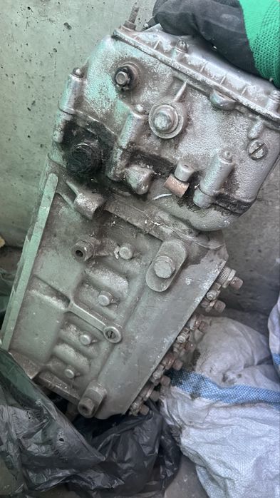 Продаю запчасть кпп от зил