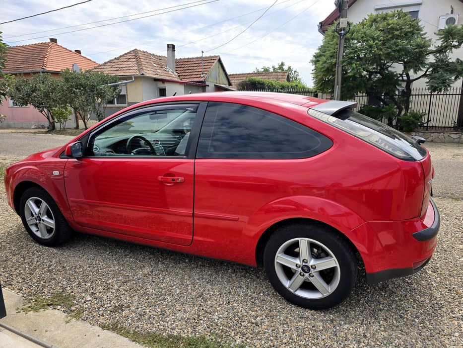 Ford focus coupe