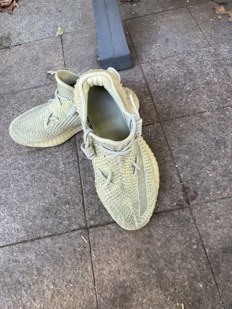 Yeezy 350 antilia(full reflective)