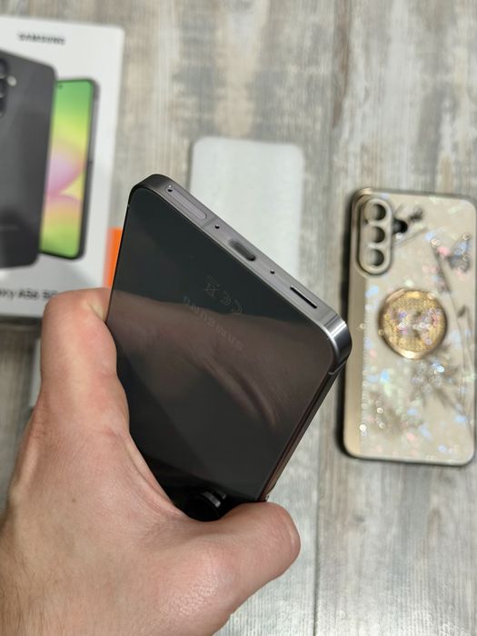 Samsung Galaxy A56 256 GB 5G Dual Sim Като Нов Dual Sim +Esim