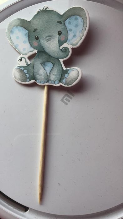 Платно за декорация+слончета за мъфини и покривка в същата тематика