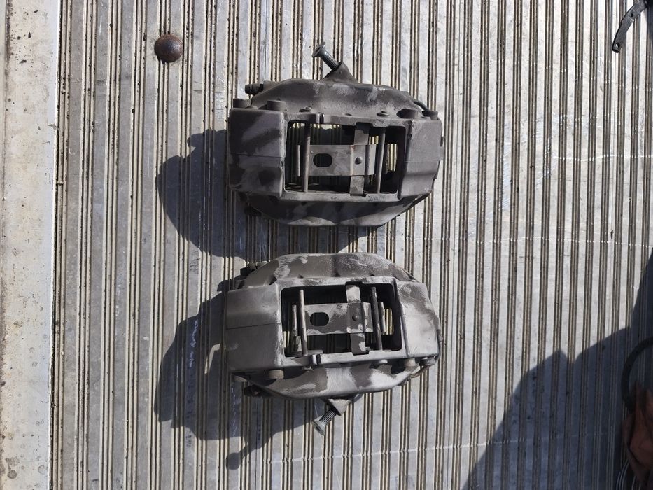 BMW Upgrade - Etriere Față Brembo 4P