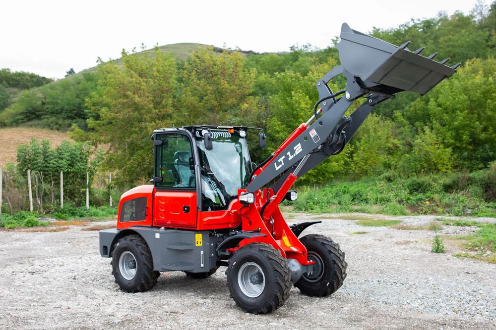 Leotec LT 1.2 Încărcător frontal Leotec LT 1.2., Diesel Xinchai 36,8 kW