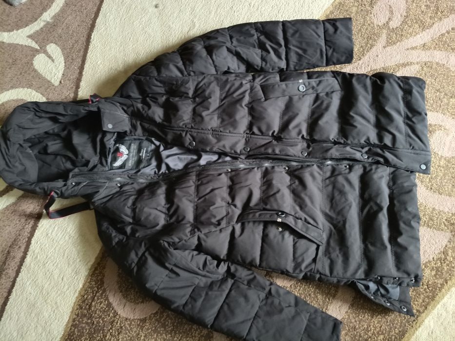 Продам куртку мужскую