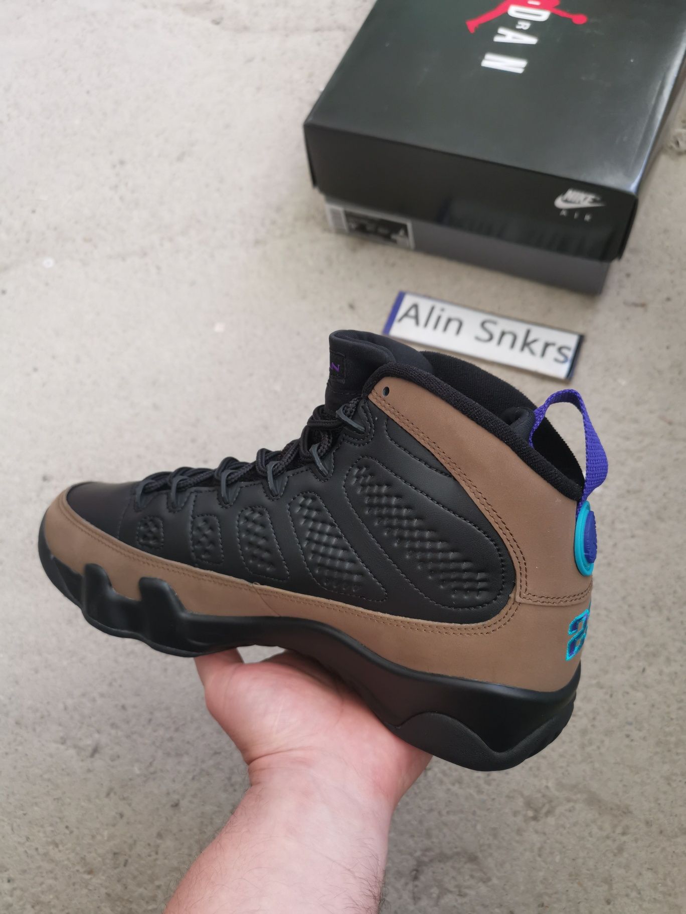 Nike Jordan 9 olive