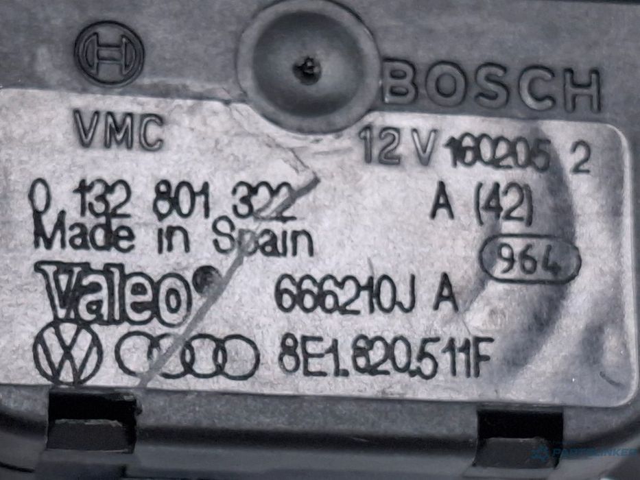 Motoras reglaj aeroterma V113 AUDI A4 III Avant 8ED, B7 2004 - 2008 TDI BKE, BRB 8E1820511F