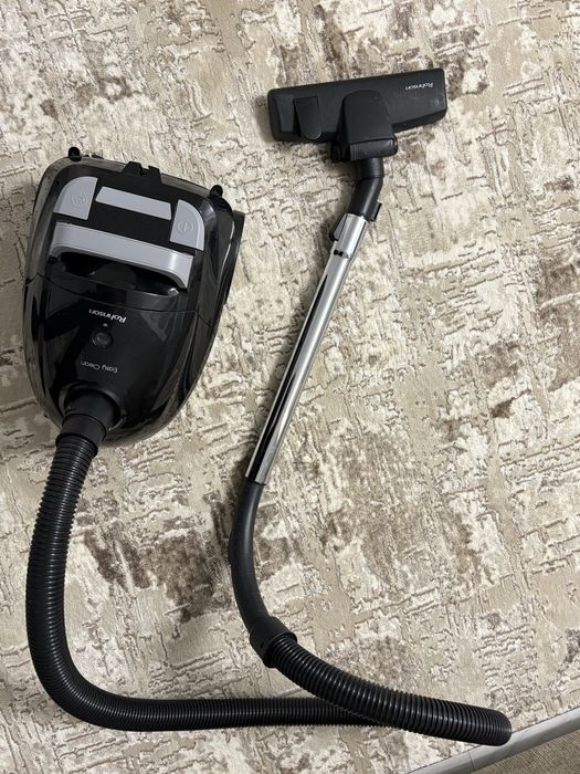 Aspirator Rohnson Easy Clean – 700W