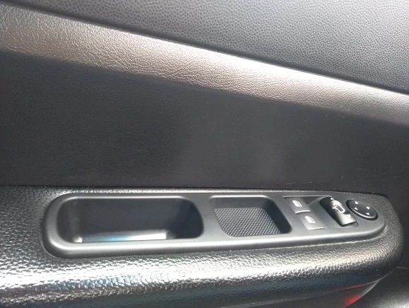 Peugeot 307 butoane geamuri electrice