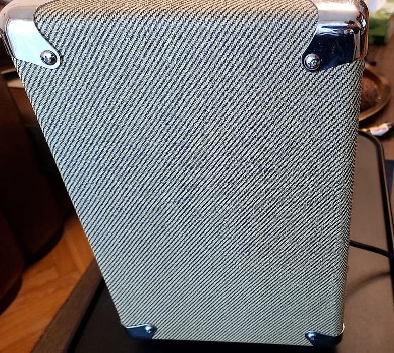 Amplificator combo Career CA25