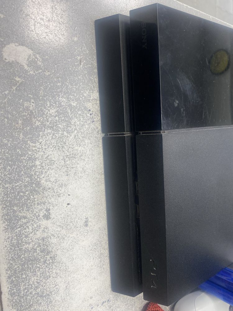 Плейстешън Sony ps 4
