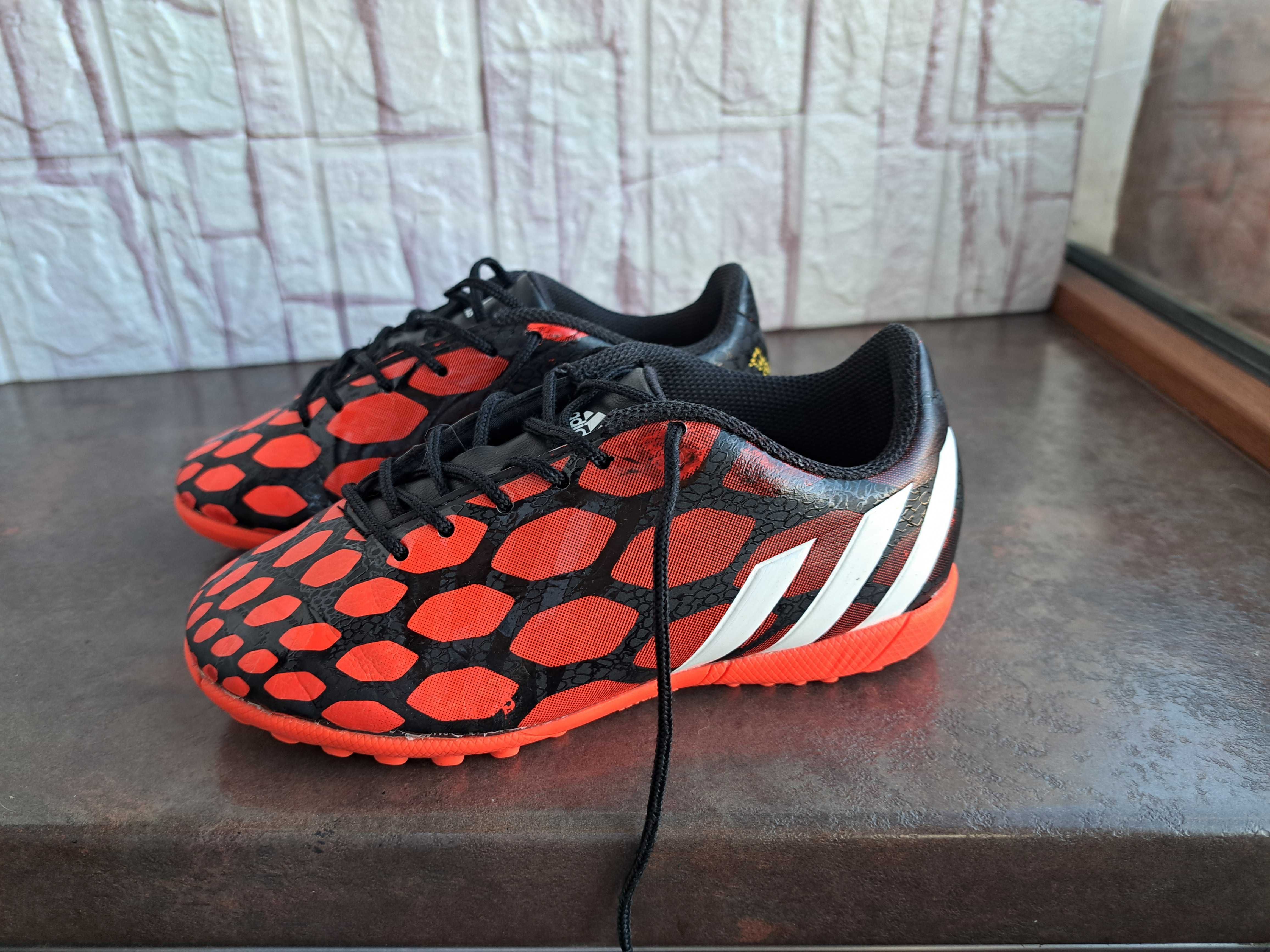 футболни стоножки,маратонки,кецове,спортни обувкиAdidas,адидас,30