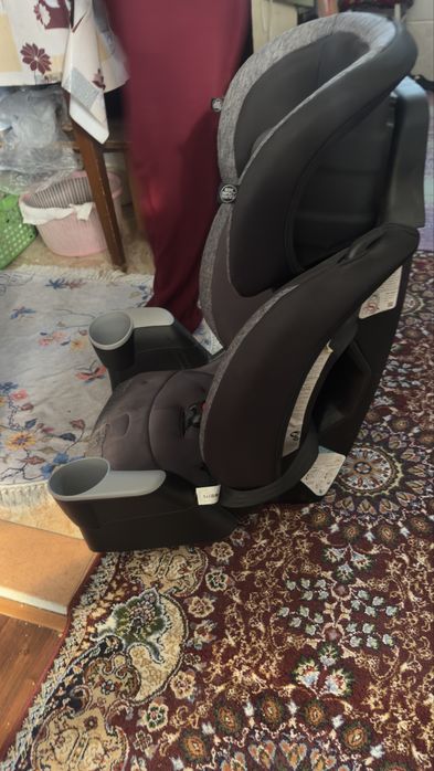 Продается Автокресло