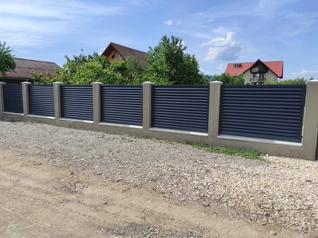 garduri si porti tip jaluzea fer forjat șipcă metalică plasă bordurat