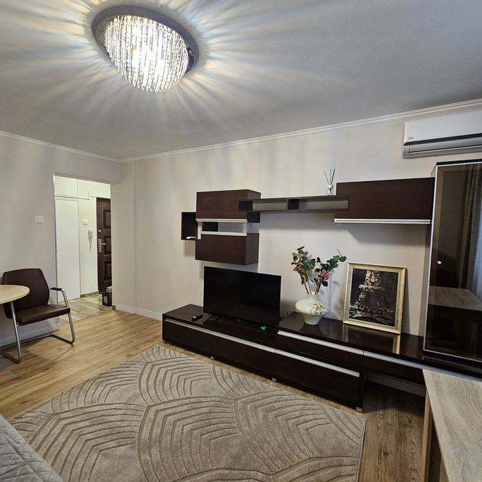 Inchiriez apartament 2 camere, Gara de Nord (Calea Griviței nr. 150)