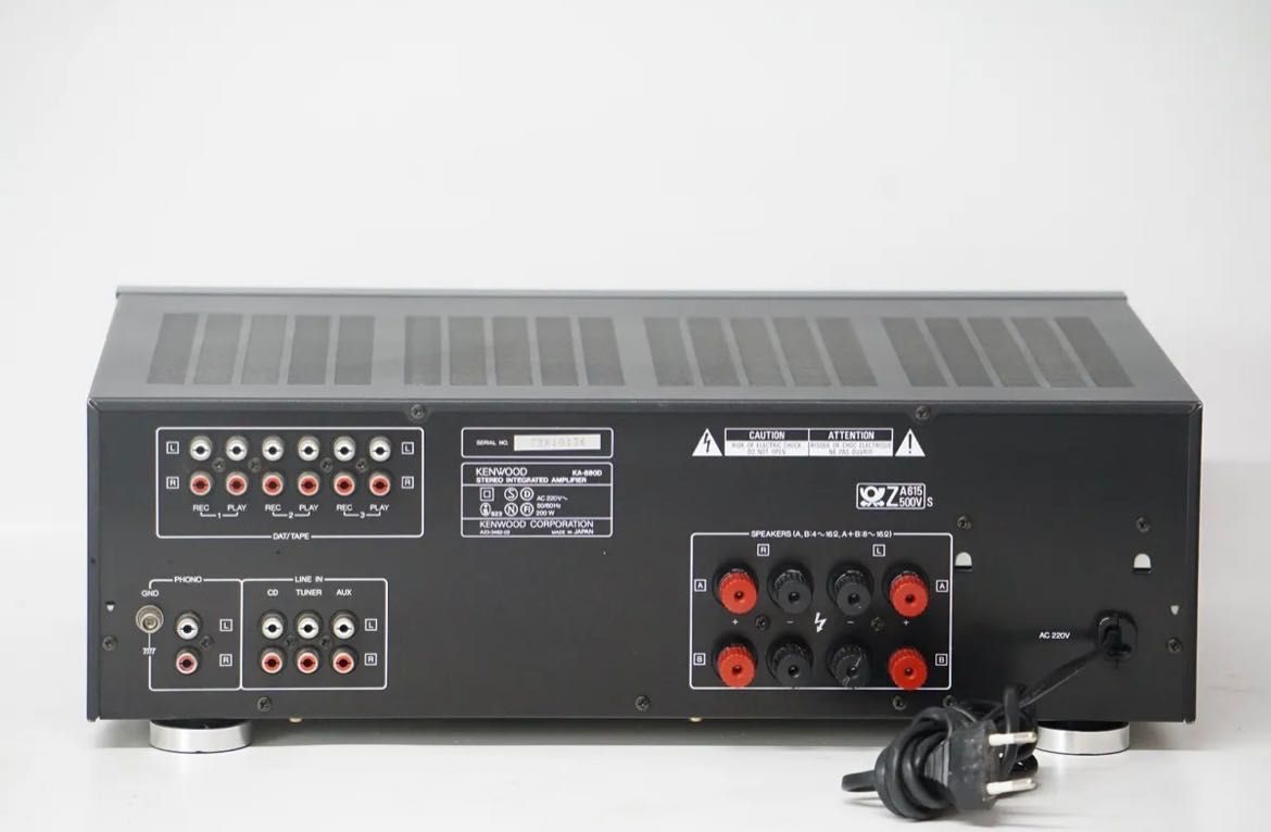 усилвател KENWOOD KA-880D