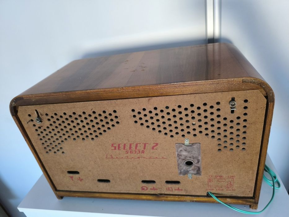 Aparat de radio vintage Carmen Select 2 (Electronica)