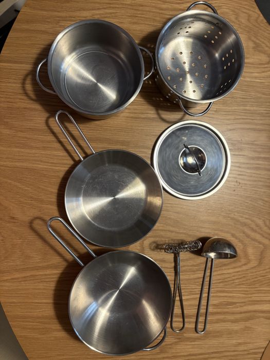 Set bucatarie cu accesorii