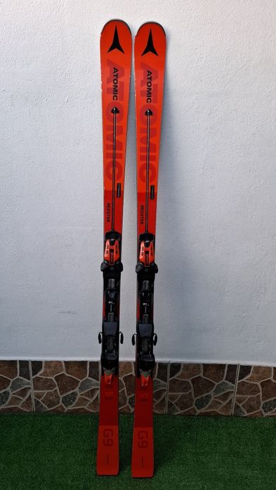 Schiuri Atomic Redster G9 177 cm