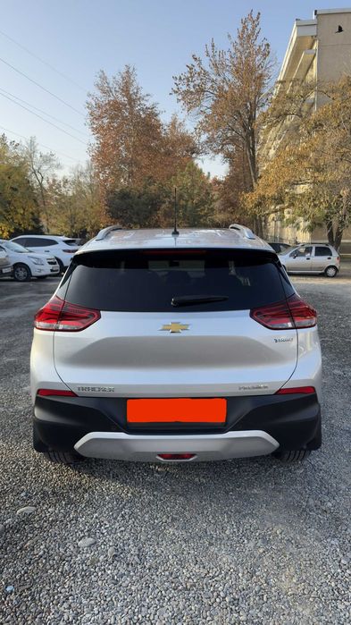 Chevrolet Tracker premier plus 2024 Swichblade Silver (серый, kulrang)