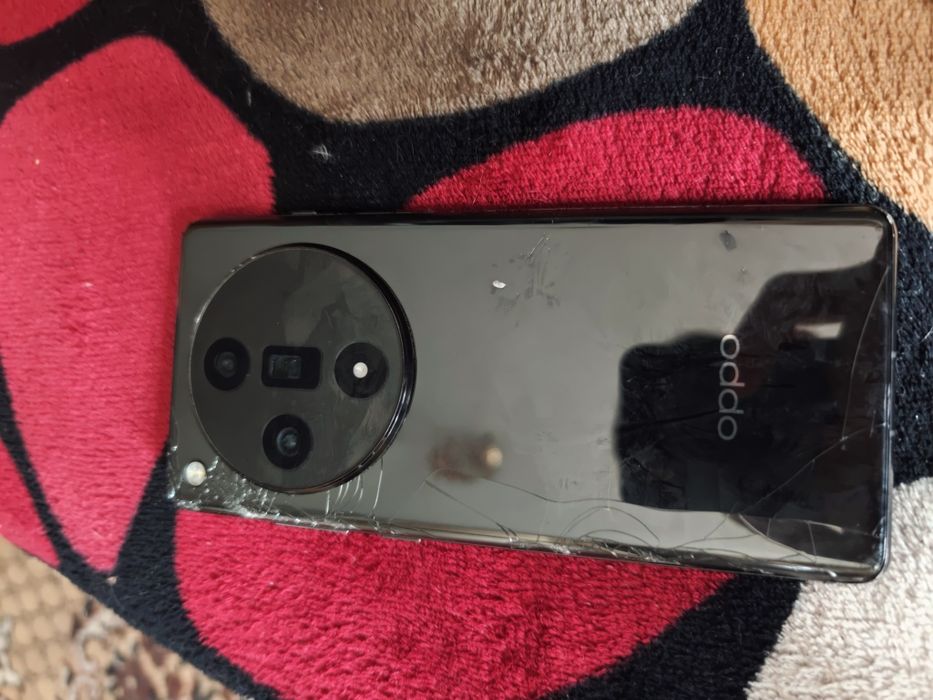 Oppo find x7 16/256