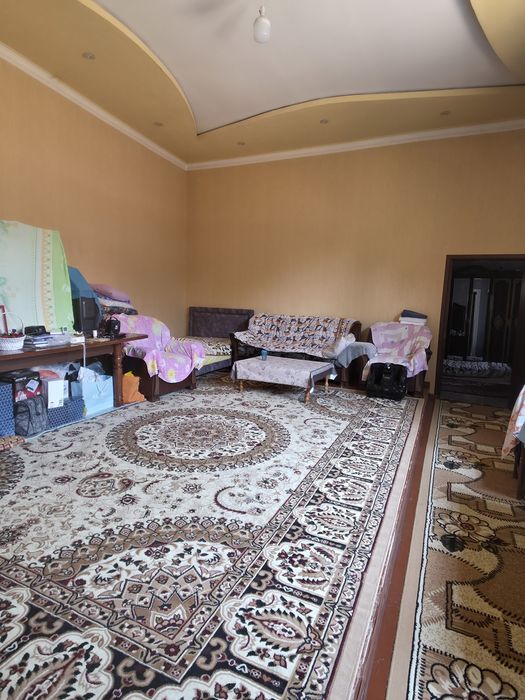 Срочно продаётся дом
Яшнабадский район 
По улице Шастрий
5 ком.
2.7 со