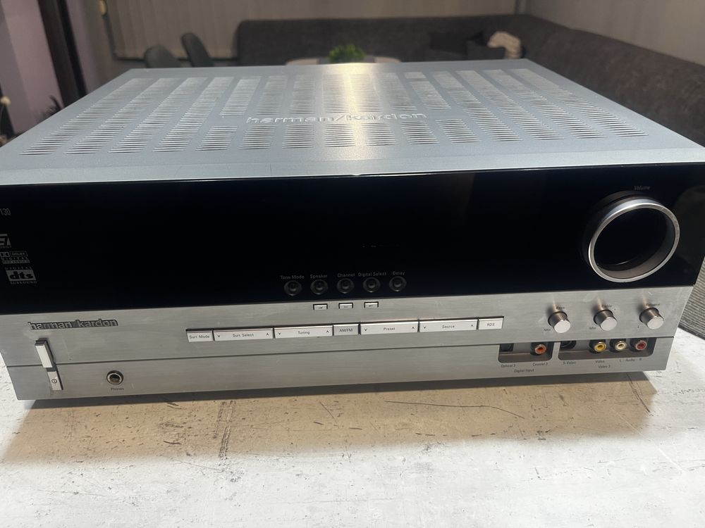 Harman/Kardon усилвател