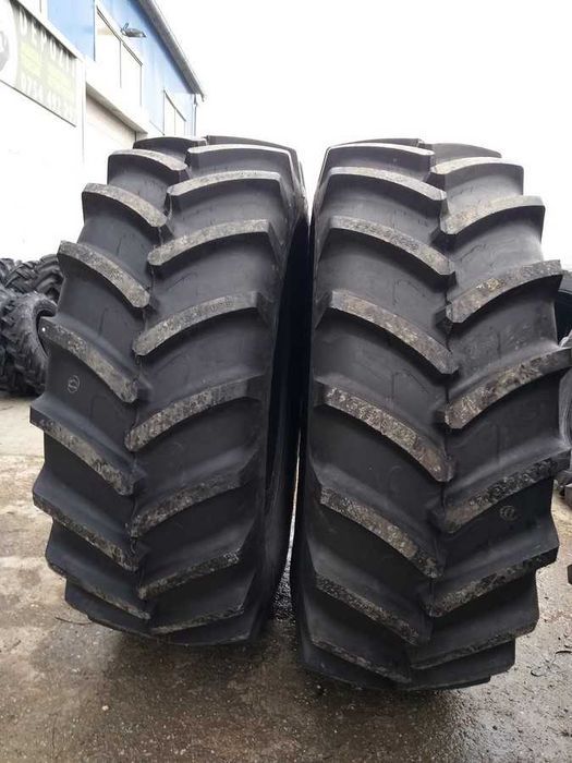 Cauciucuri noi 650/65R42 ARMOUR anvelope radiale TRACTOR CASE