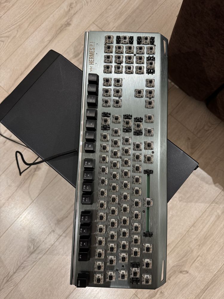 Игровая клавиатура GAMDIAS HERMES P1 RGB механическая