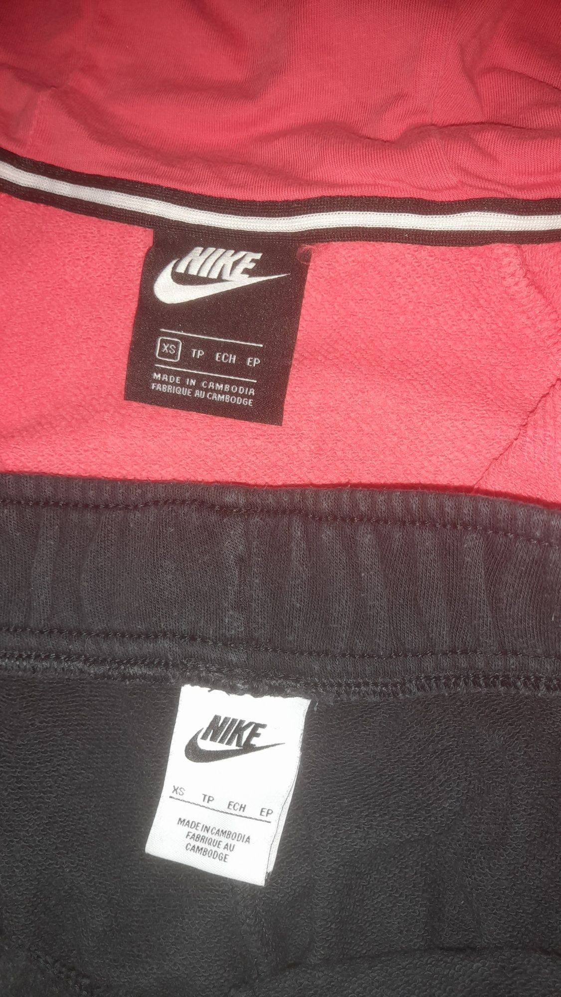 (XS) NIKE оригинален екип 2 части