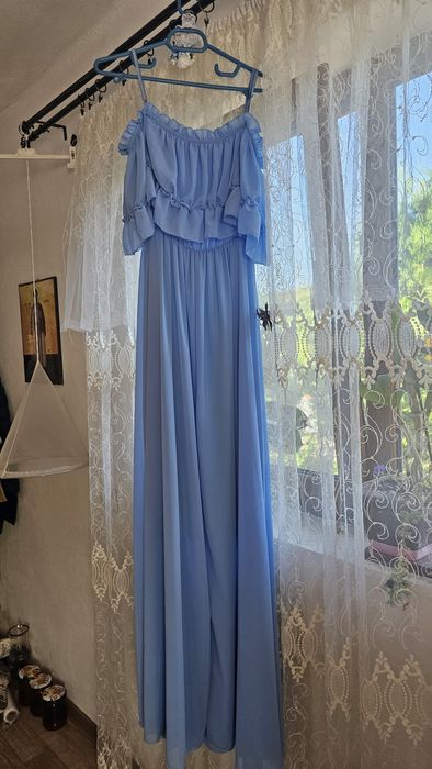 Rochita domnișoară de onoare