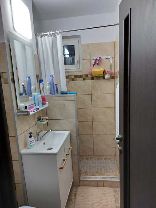 Prop.Inchiriez ap.2 cam.decom.4/4 Astra