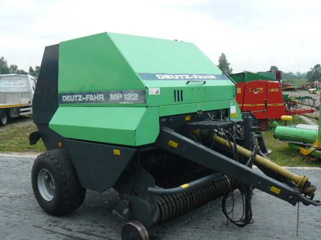 Presa balotiera Welger RP 200 ata plasa tocator Claas Rollant 44 Deutz