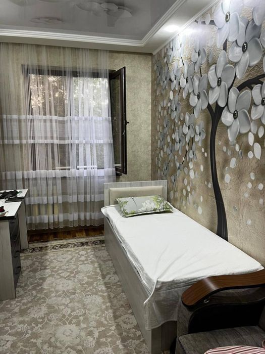 Продаю 3-х комнатную квартиру в районе областного ,27 мед санч. Миллий