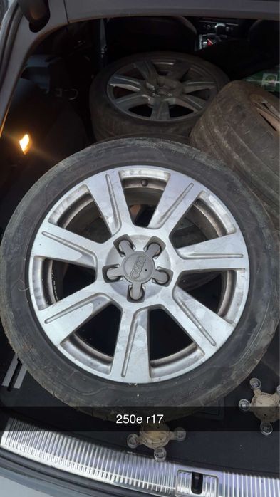 Jante audi  r17 fara zgârieturi
