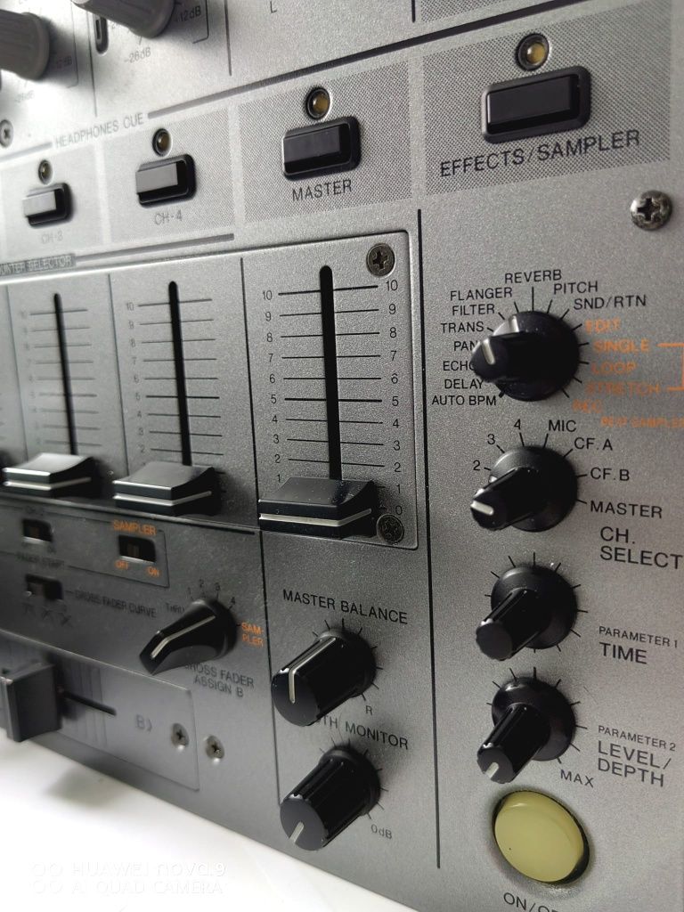 Pioneer DJM 600 Impecabil