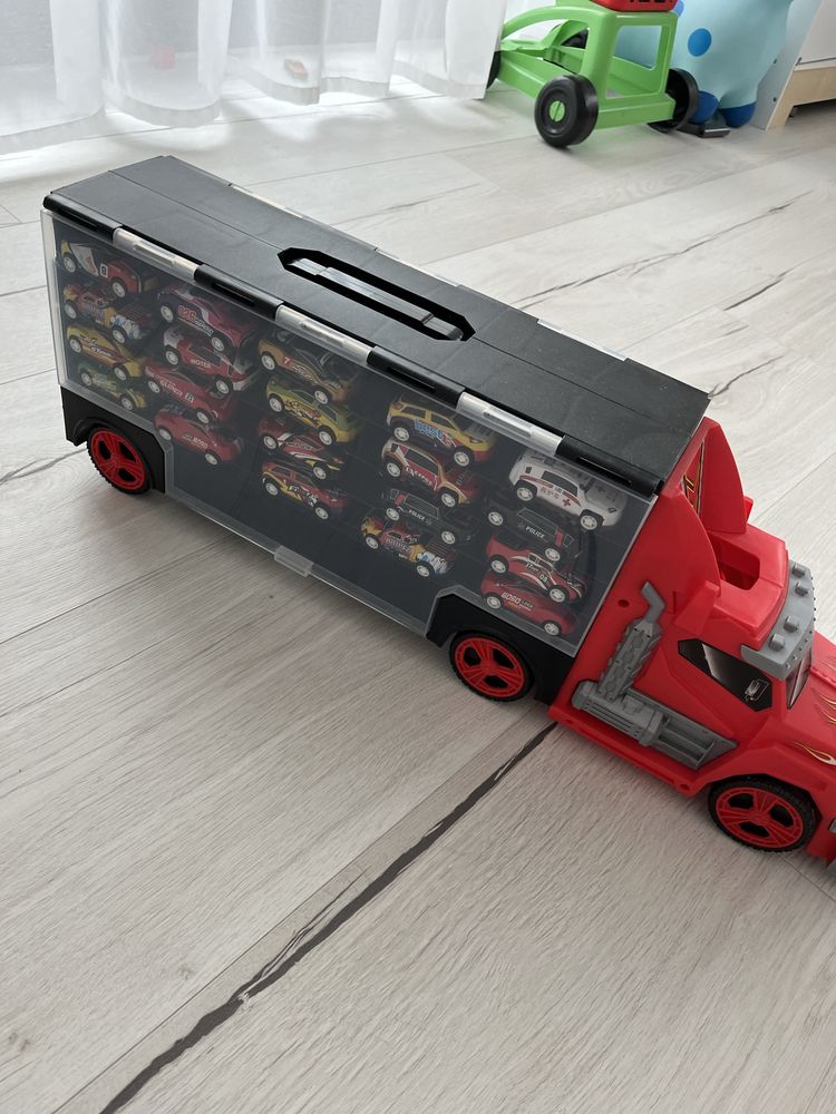 Camion cu masinute copii