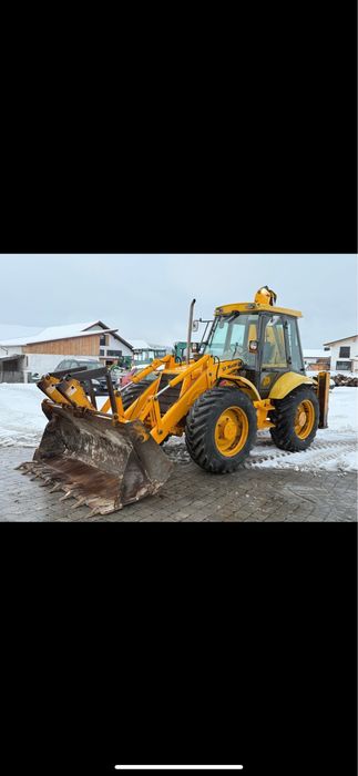 Buldoexcavator JCB 4 cx impecabil  6200 ore de functionare