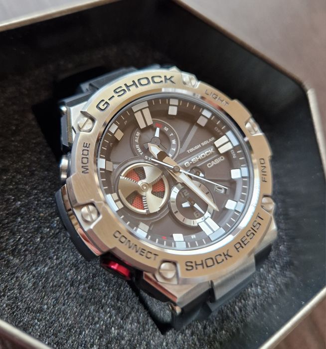 Casio Gshock GST-B100