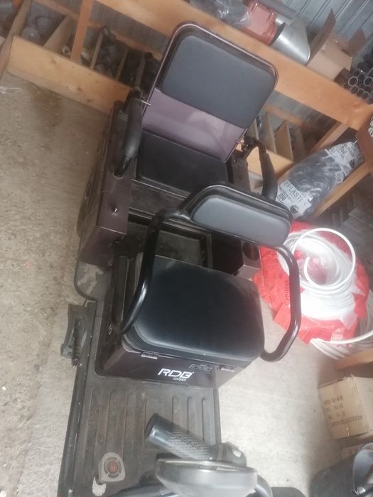 Vând, preț ușor negociabil