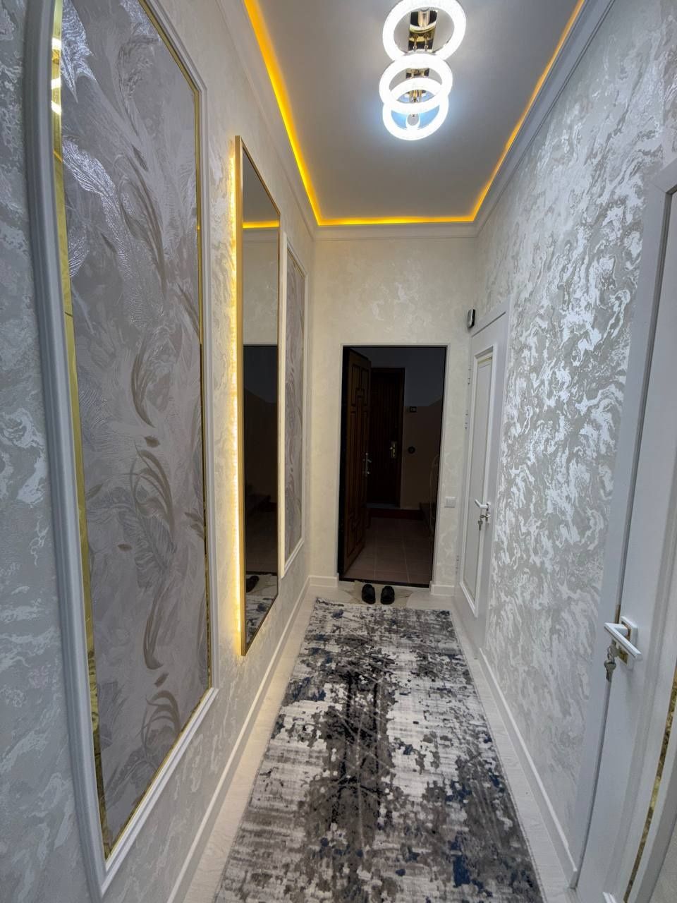 Продаю 2 ком квартира 3 этаже 4 этажного дома, Авиосозлар 1.