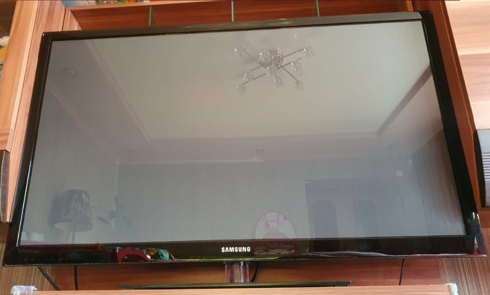 Телевизор / Плазменная панель Samsung PS-51 D550 (130см / 51")