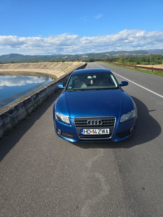 Vând audi A5 B8 , an 2011