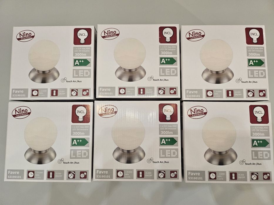 Veioza/Lampa de Masă Nino Favre – Eleganță și Eficiență în Iluminat