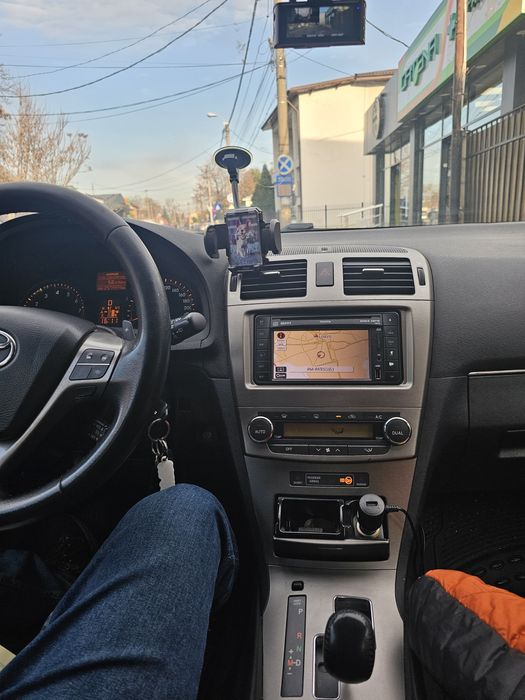 Toyota avensis, 1.8 benzina, automata