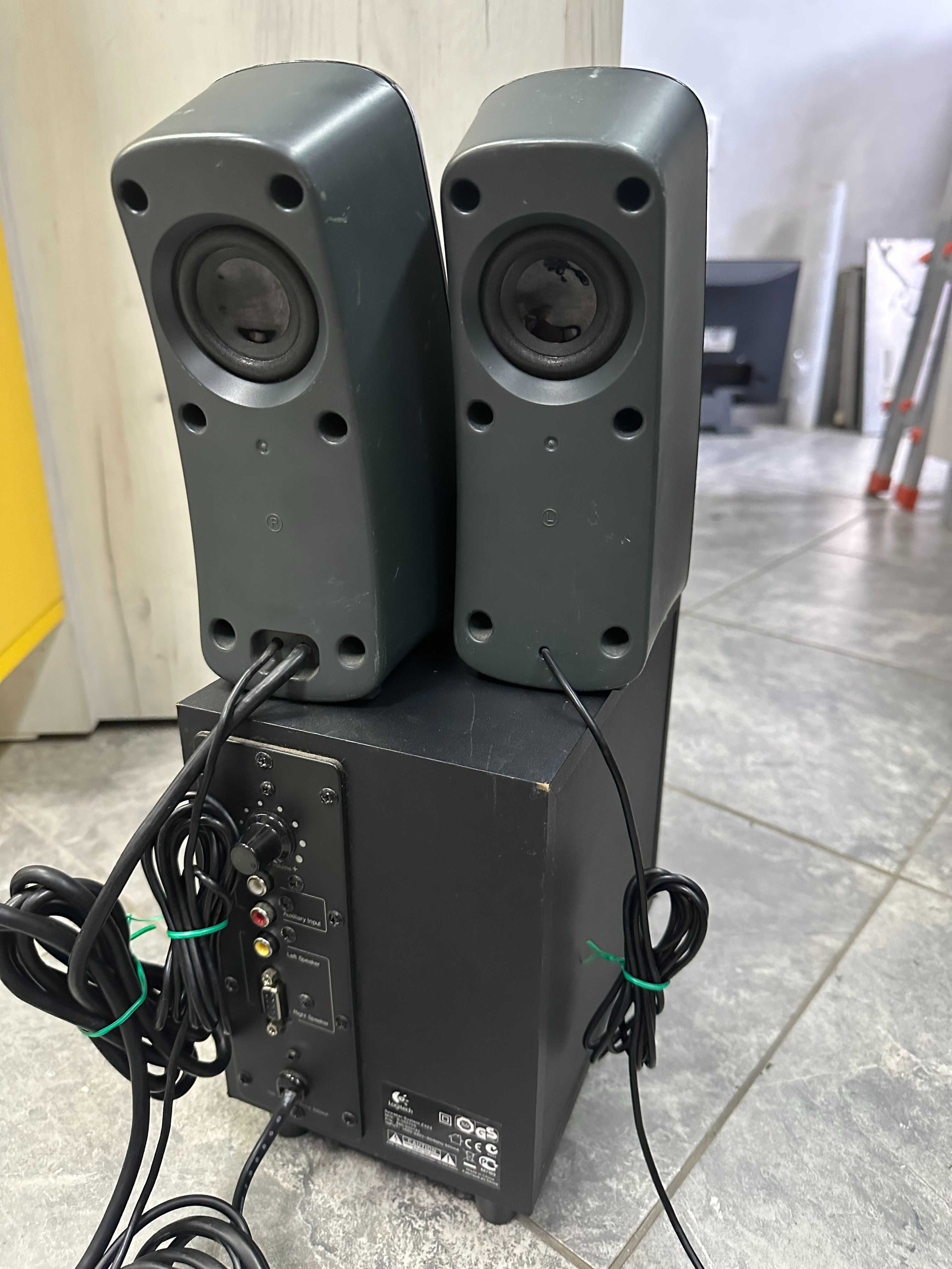 Тонколони , буфер Logitech Z323 2.1 за компютър